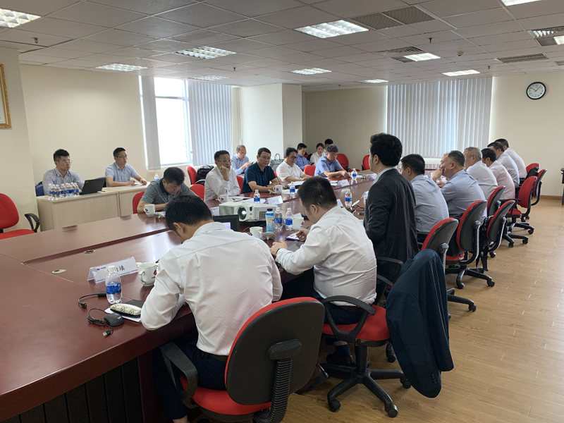 劉源召開(kāi)成員企業(yè)座談會(huì).jpg